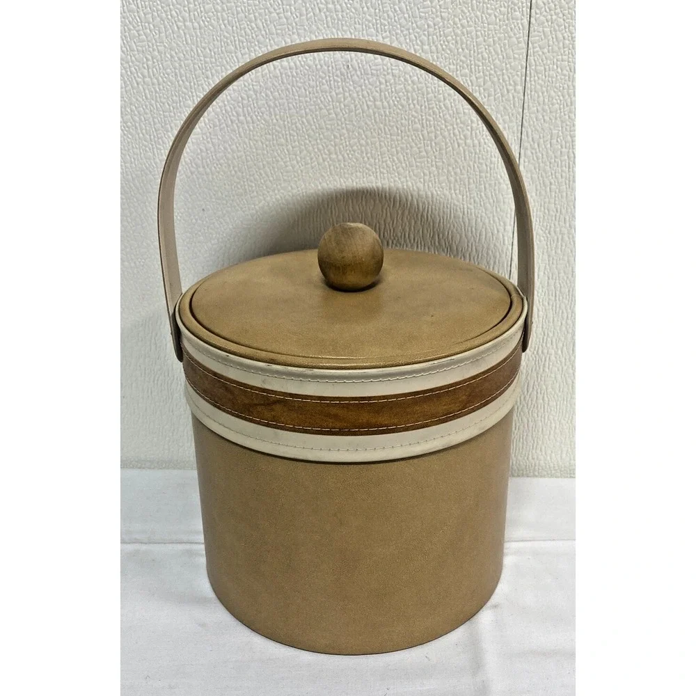 Georges Briard Ice Bucket & Lid MCM Mid Century Tan wooden knob 8